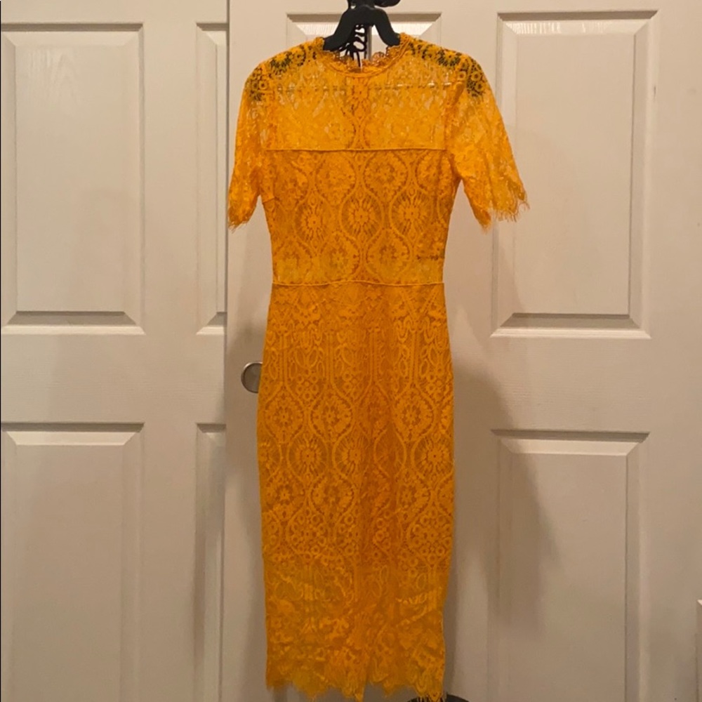 Lulus - orang/yellow lace midi dress with sleeves